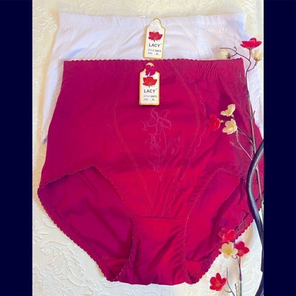 💥Lacy assorted embroidery design print Underwear
